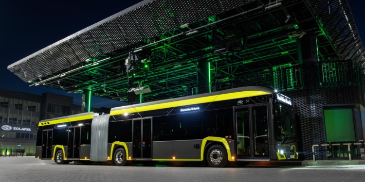 Solaris presenta sus últimos productos en Busworld Europa 2023