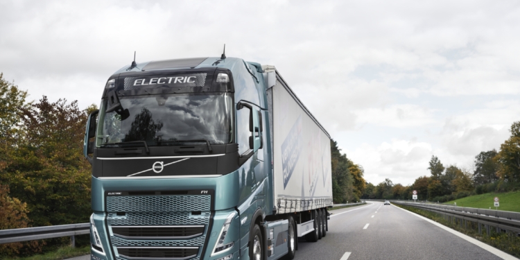 Volvo Trucks pone a prueba su camión eléctrico pesado