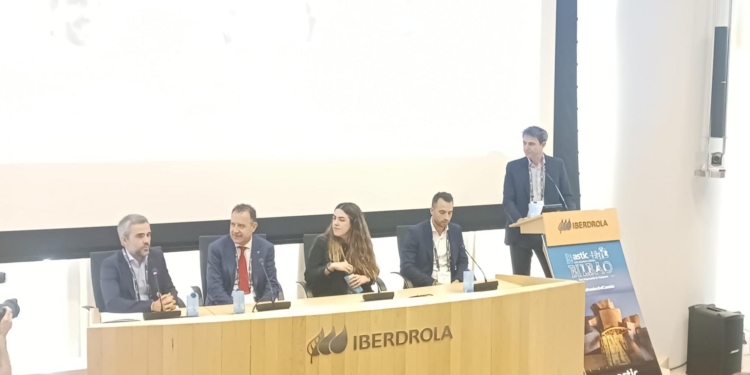 Volvo y Scania redoblan su apuesta por los vehículos de cero emisiones