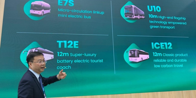 Yutong Presenta Nuevos Modelos Eléctricos en FIAA