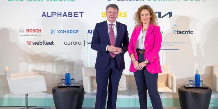 Empresas y Administración en el Summit 2024, por la movilidad sostenible