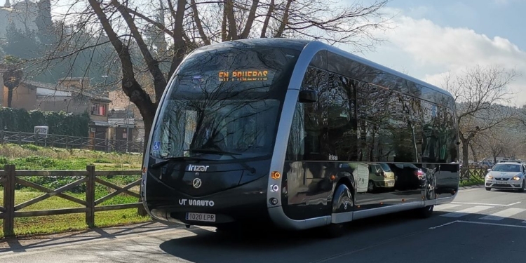 Toledo comienza 2022 sustituyendo su flota de gas por eléctricos