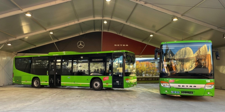 Sanjuan Abad adquiere seis vehículos Setra 415 LE business