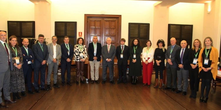 Los responsables de las carreteras autonómicas se reúnen en Gijón