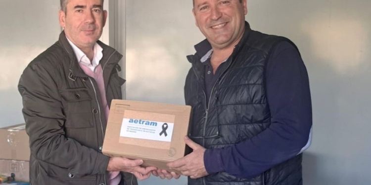 Aetram colabora con Autocares Puesta del Sol en el envío de ayuda a Valencia