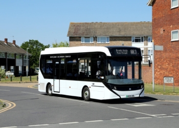El Enviro100EV de Alexander Dennis ‘cambia las reglas del juego’ en Go-Coach