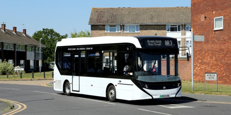 El Enviro100EV de Alexander Dennis ‘cambia las reglas del juego’ en Go-Coach