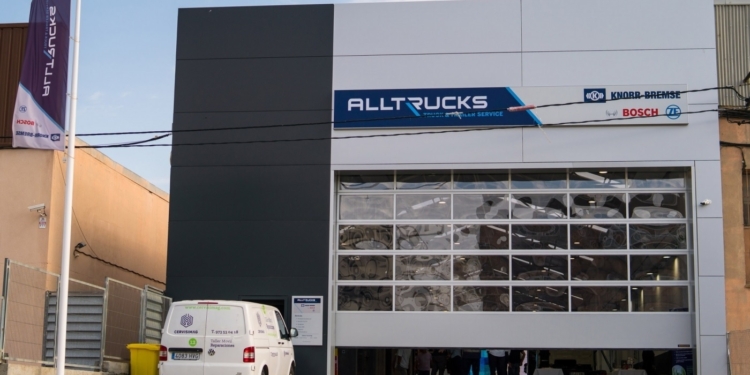 Alltrucks y Stratio Automotive firman un acuerdo de cooperación
