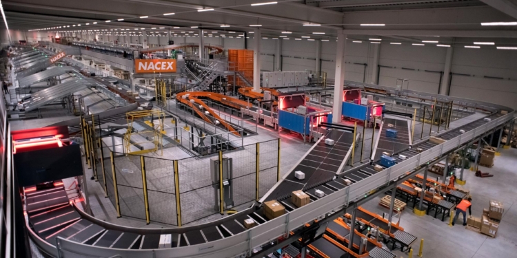 Nacex se convierte en nuevo socio del Centro Español de Logística