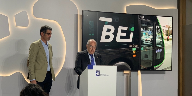 El Departamento Vasco de Transportes y Dbus impulsarán la electromovilidad