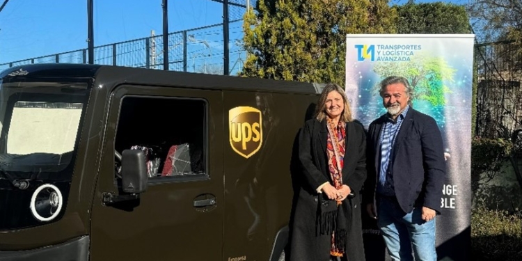 TLA y UPS fomentan el empleo de mujeres víctimas de violencia de género