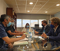 Direbús avanza en su posición de lobby del transporte escolar de Murcia