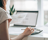 20.800 autónomos menos en enero, la peor cifra desde 2012