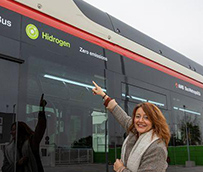 Barcelona recibe el primer bus de hidrógeno de Caetano