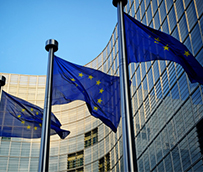 La Comisión propone a la UE suavizar las restricciones de los viajes no esenciales