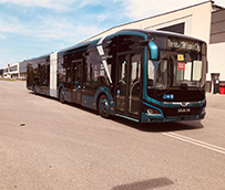 Dbus incorpora un nuevo autobús eléctrico MAN, de 18 metros en pruebas
