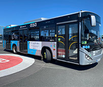 Un varón de 48 años salva su vida gracias al desfibrilador de un autobús de Alsa