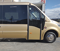Gbister entrega a Autocares Meiriño un microbús sprinter automática