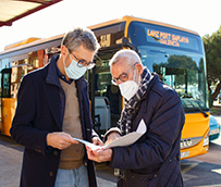 Una nueva línea de autobús conecta Valencia y Port Saplaya
