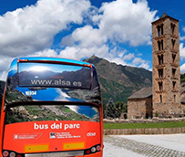 El bus del Parque Nacional de Aigüestortes ahorra 13,5 toneladas de CO2