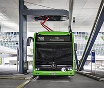 Mercedes lanza nuevas opciones de los rieles de carga, en Suiza