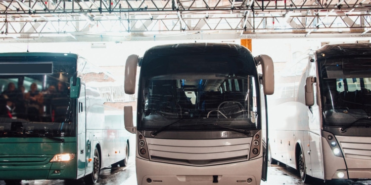 El sector del autobús crece en Andalucía, pero espera más apoyo en 2025