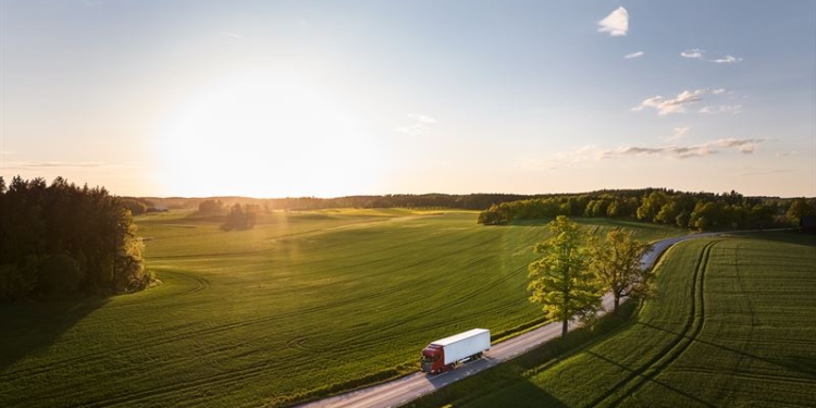 Scania resiste con solidez a pesar de la caída de ingresos y entregas