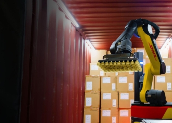 DHL ampliará el despliegue de robots en sus divisiones con más de 1.000 unidades