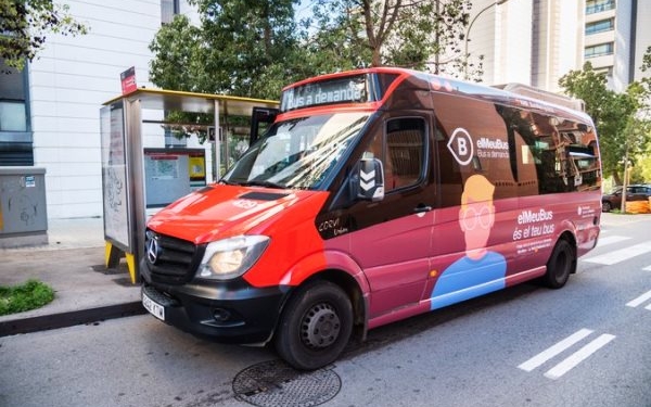 El bus a demanda sustituye a una línea regular con éxito