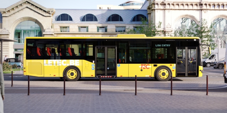 Iveco Bus firma el suministro de 127 vehículos Crossway a OTW