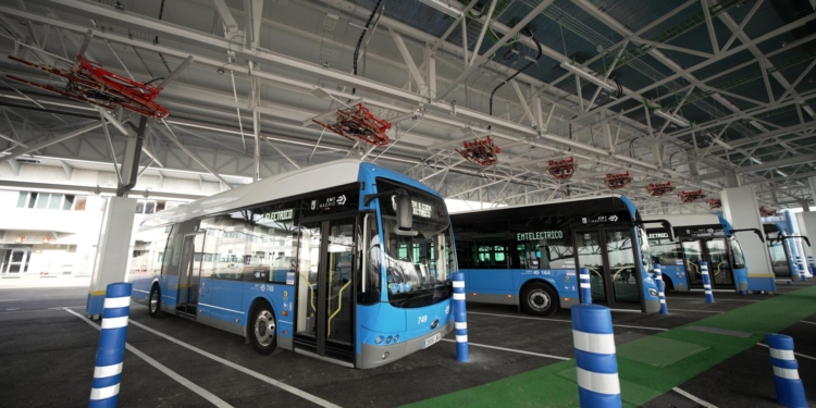 Iberdrola facilitará recarga diaria de más de 550 autobuses eléctricos
