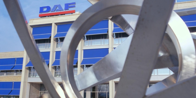 DAF consolida su liderazgo europeo en el segmento de tractoras