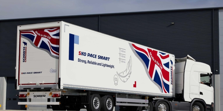 Schmitz Cargobull ‘inaugura’ su planta inglesa con el S.KO Pace Smart