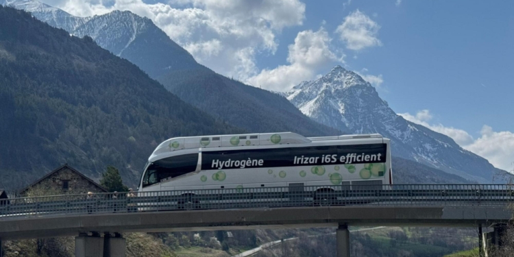 Irizar presentará en primicia dos nuevos autobuses en Busworld