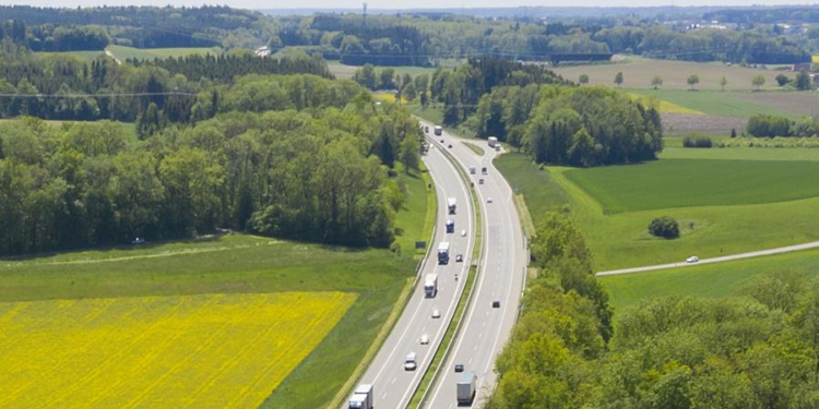 Se necesitan más infraestructuras de combustibles alternativos y áreas seguras