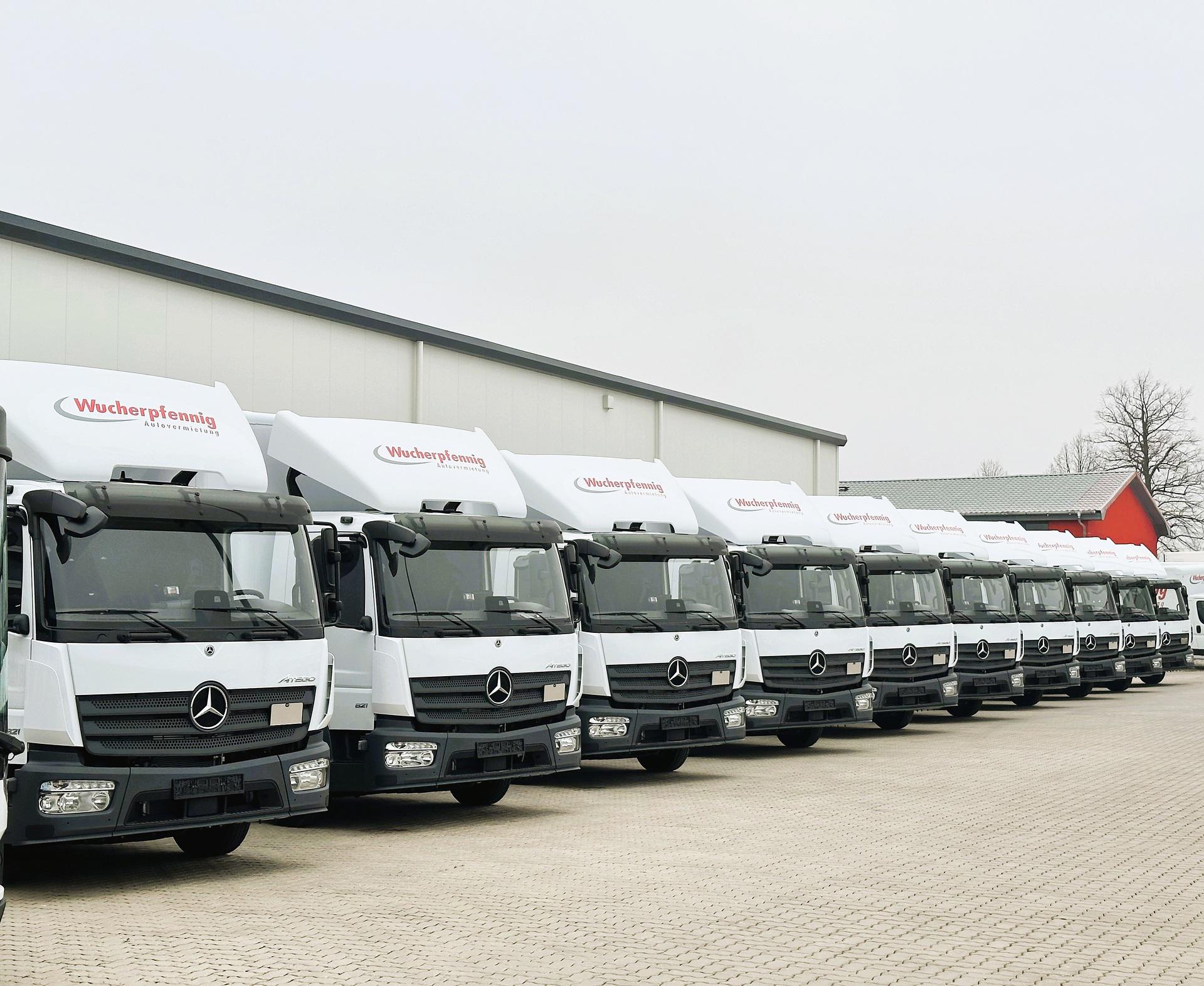 Wucherpfennig & Krohn amplía su flota con más de 100 Mercedes-Benz Atego