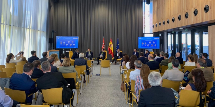 Confebus participa en la jornada ‘Movilidad de Viajeros’ de Madrid