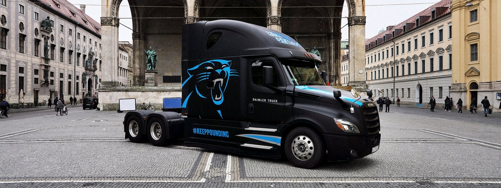 Daimler Truck y Carolina Panthers brillan en el NFL Munich Game 2024