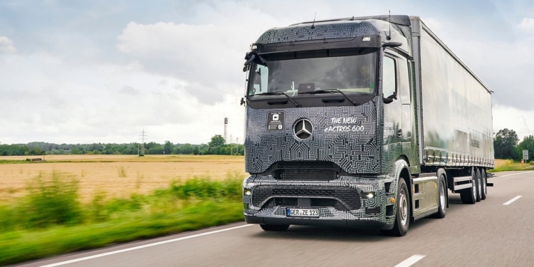 Mercedes-Benz Trucks presenta «eActros 600 Driving Experience» en Wörth