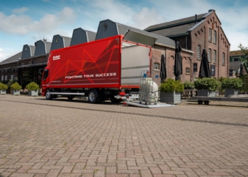 DAF amplía la serie XB con carrocerías Paccar integradas de fábrica