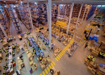 Moldtrans obtiene dos contratos de logística con firmas tecnológicas