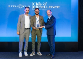 Stellantis premia a Drivim por su excelencia en gestión y servicio al cliente