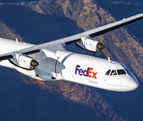 FedEx Express dona dos aviones al Departamento de Bomberos