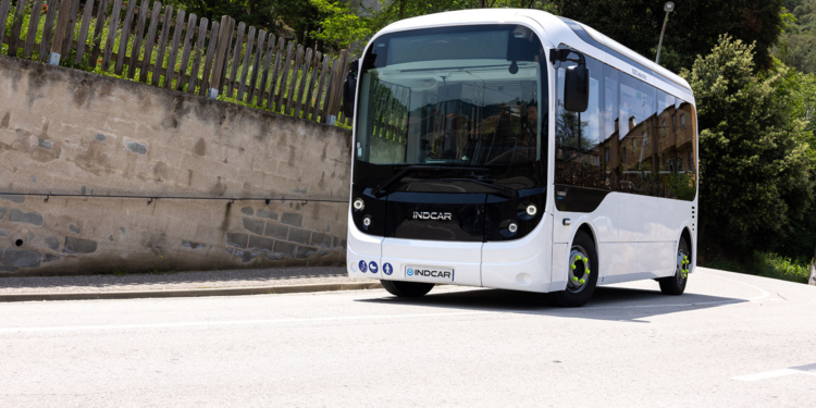 GTT incorpora 30 nuevos minibuses eléctricos de Indcar a su flota