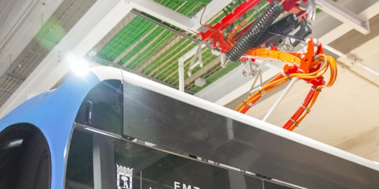 Madrid avanza en su estrategia de electrificación con la carga inteligente