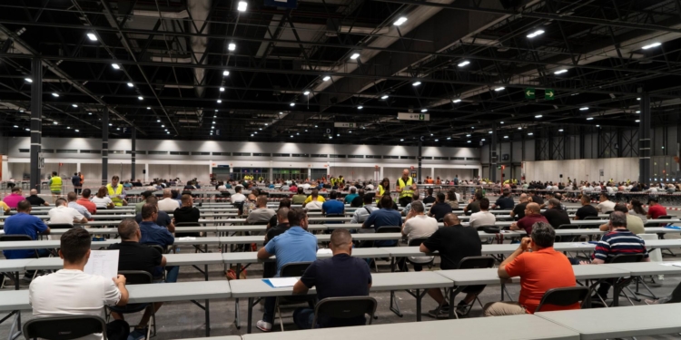 1.667 aspirantes, convocados para plazas de conductor en EMT Madrid