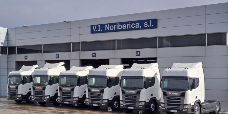 Candispe refuerza su flota con 12 tractoras Scania Super para mejorar operativa
