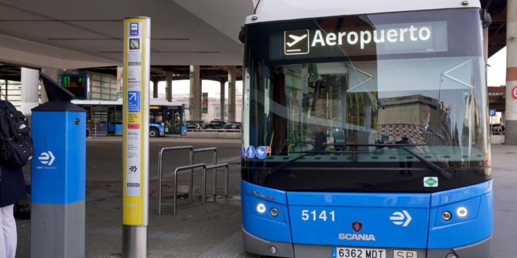 EMT Madrid pone en marcha nuevos tótems de venta de billetes