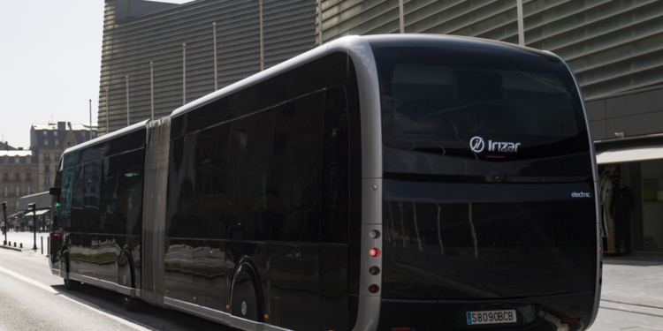 Irizar e-mobility suministrará autobuses eléctricos a Londres Gatwick