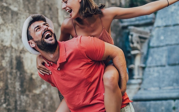 MRW prevé un 15% más de contrataciones para viajar sin equipaje este verano